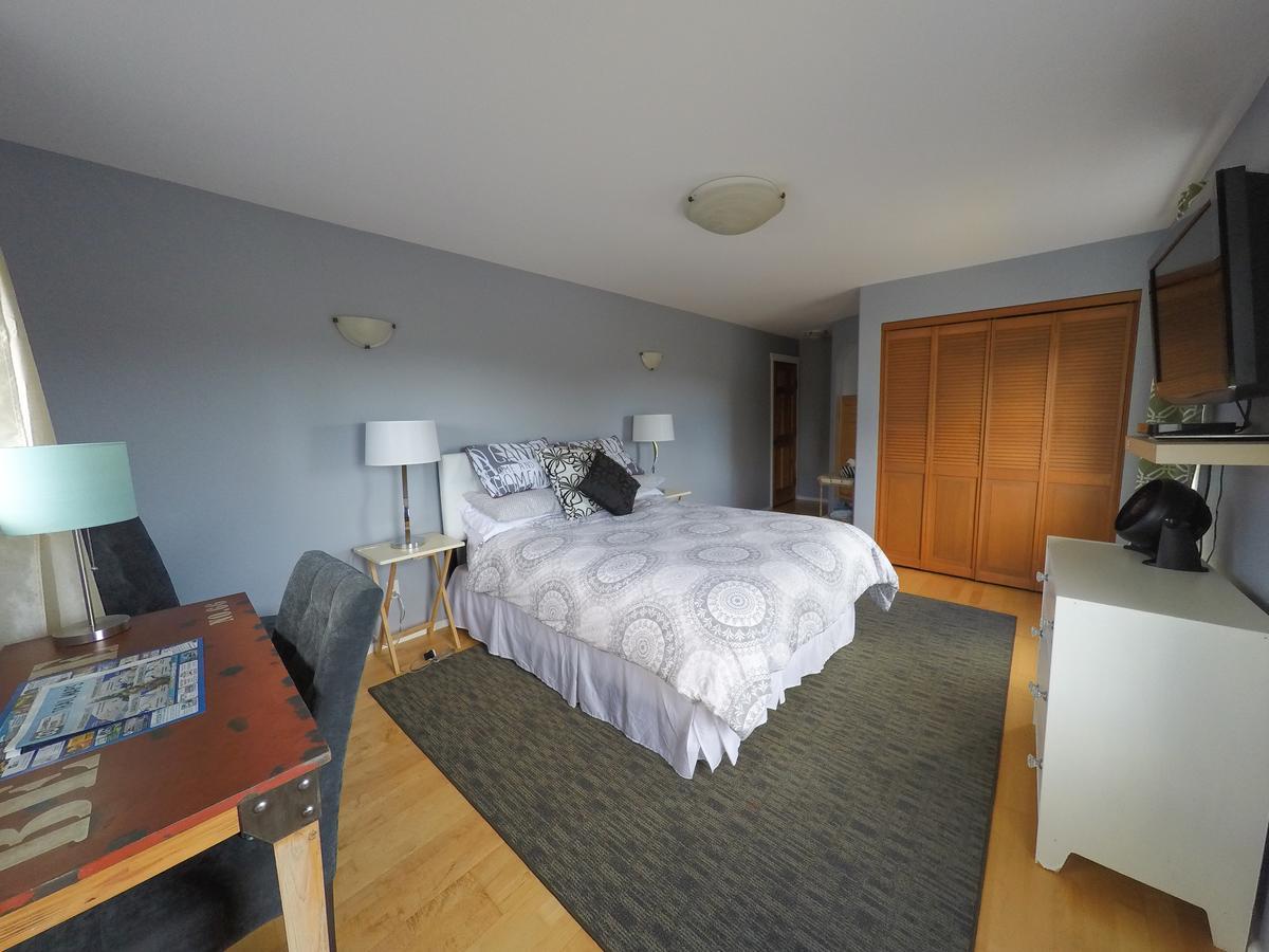 Money Pennies Bed And Breakfast แคมป์เบลล์ริเวอร์ ภายนอก รูปภาพ